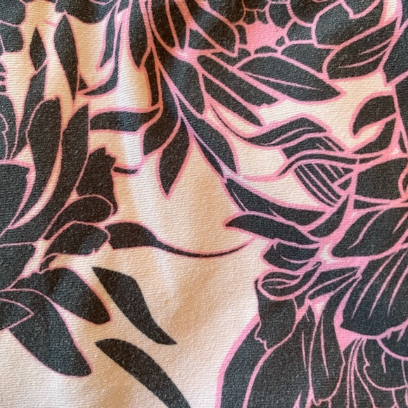 JustFab Floral Leggings - Picture 2 of 2